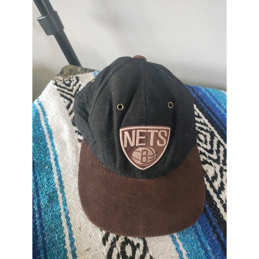 BROOKLYN NETS MITCHELL & NESS BASKETBALL NBA ADJUSTABLE HAT